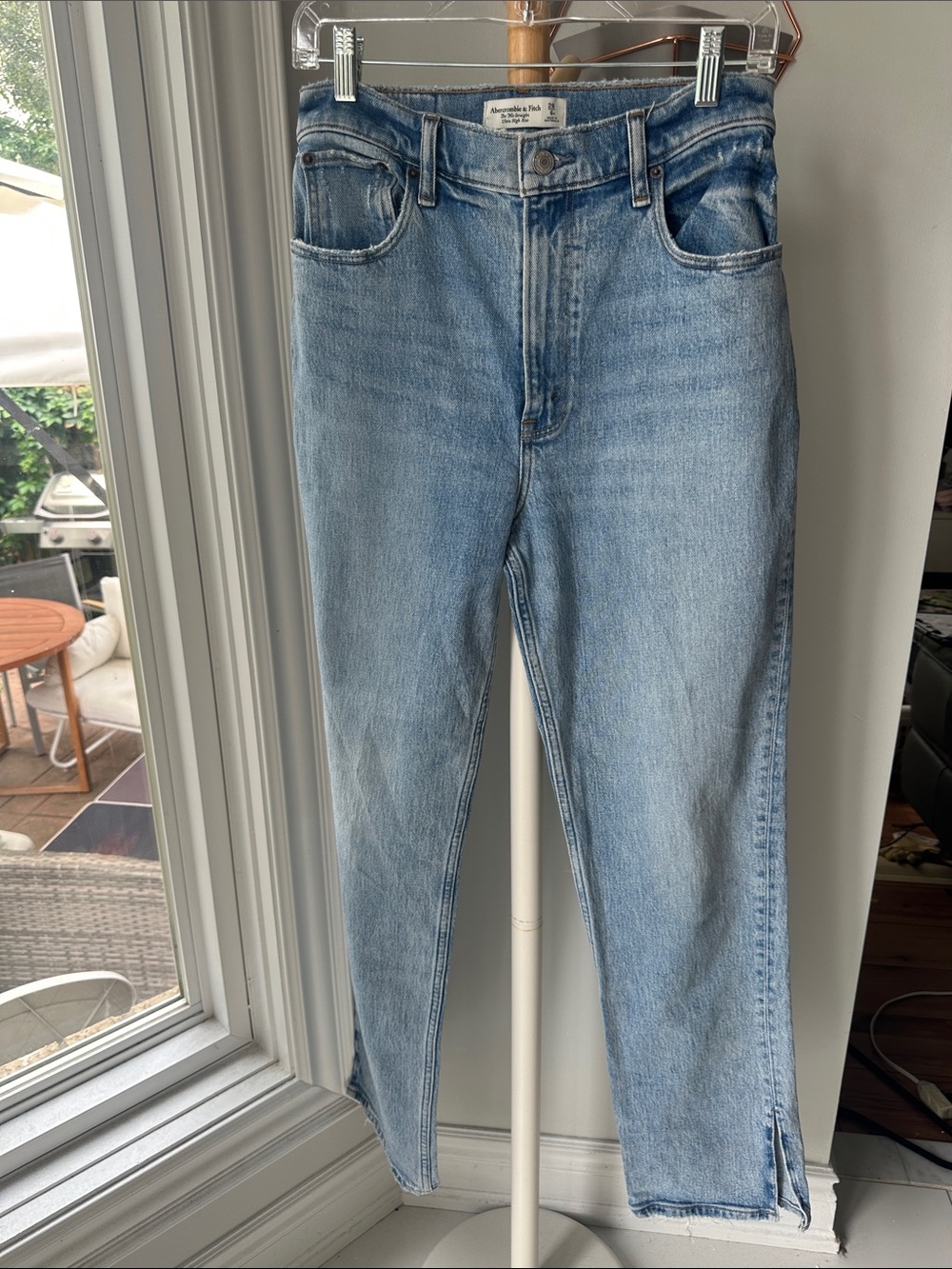 Abercrombie & Fitch 90s Straight Ultra High-Rise Curve Love Blue Jeans Denim 28